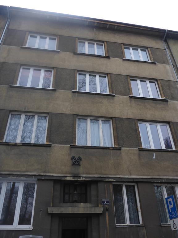 Garden Apartment Krasków Exterior foto