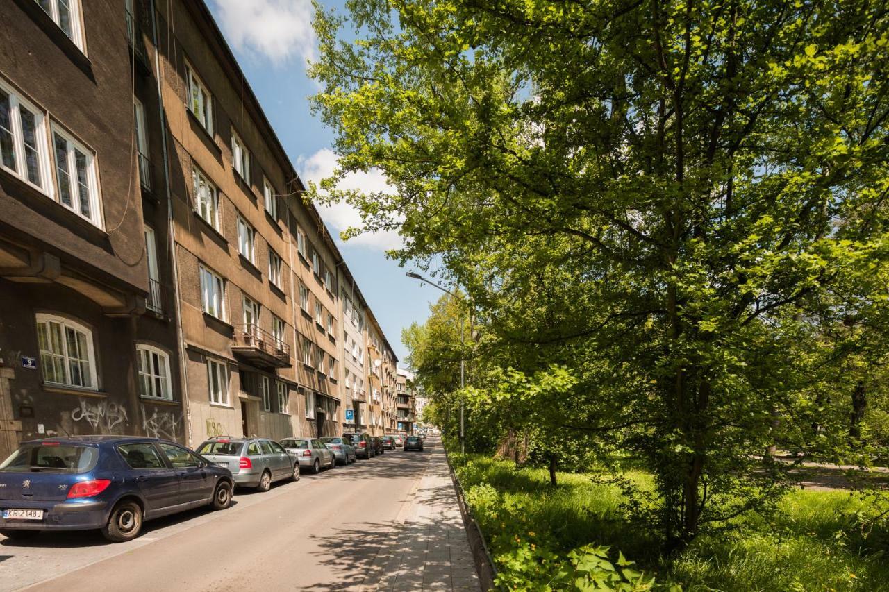 Garden Apartment Krasków Exterior foto