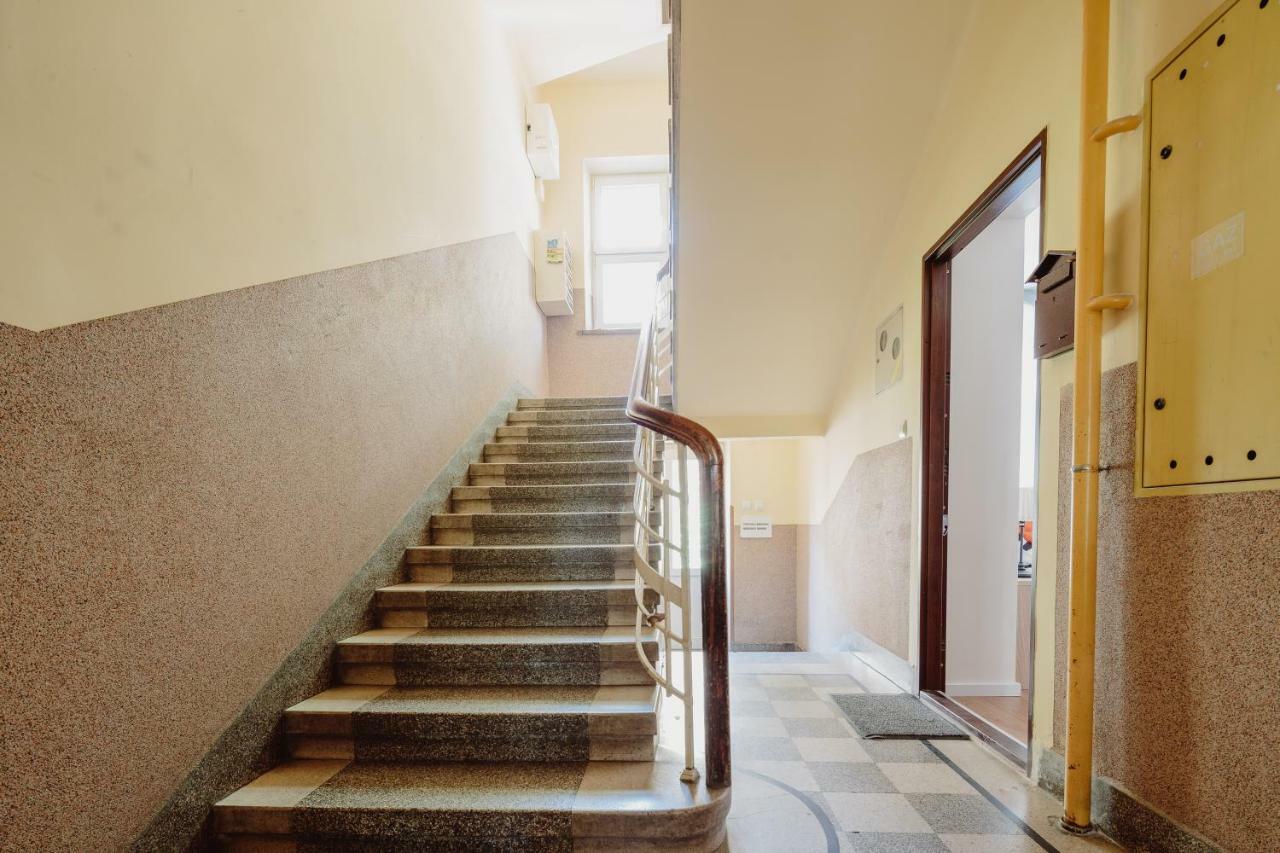 Garden Apartment Krasków Exterior foto