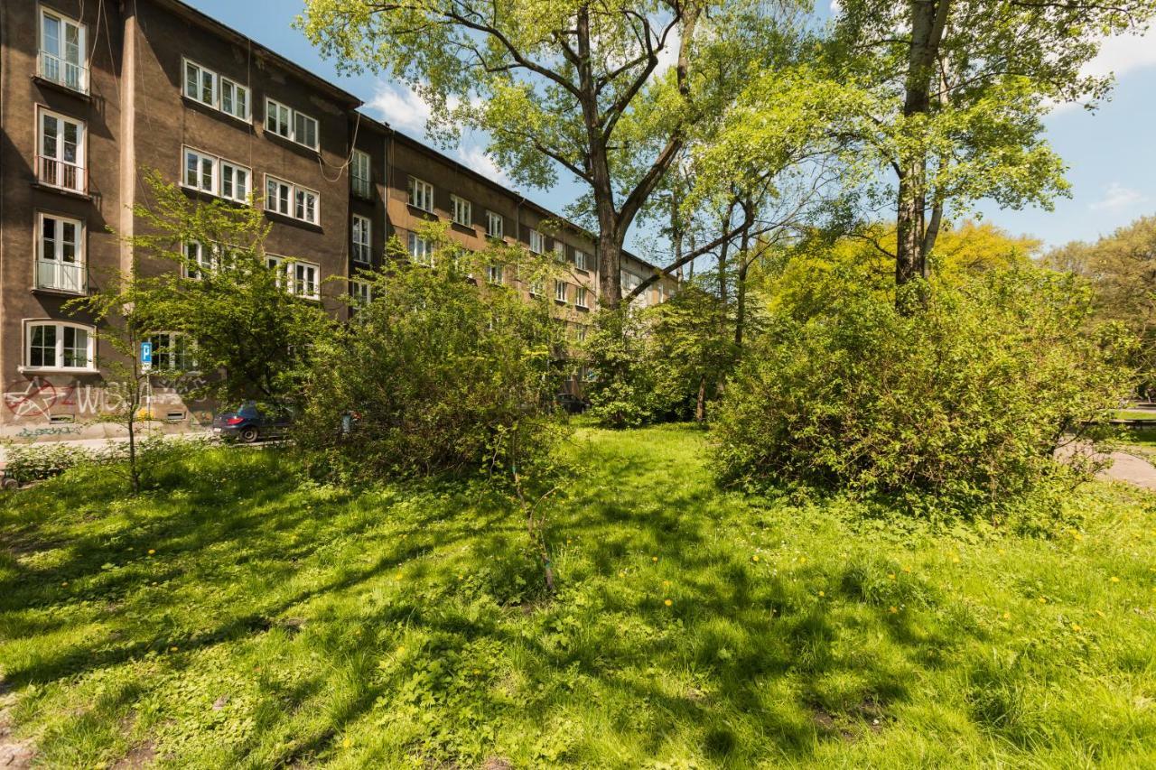 Garden Apartment Krasków Exterior foto